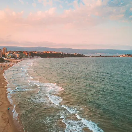 Vigo Apartment Nesebar